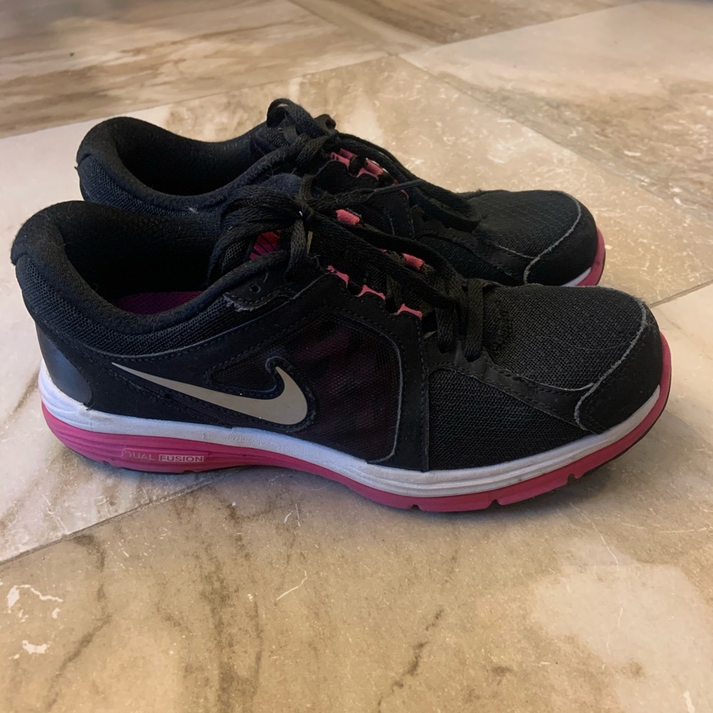 Nike Sneakers 9
